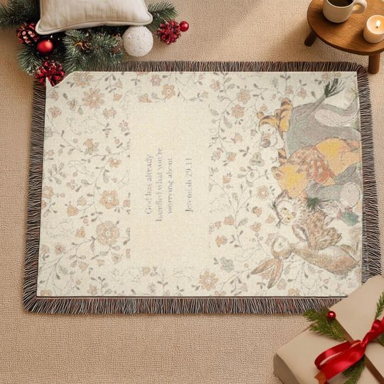 Personalize Winnie the Pooh Woven Blanket: Soft Cotton Christmas Decor