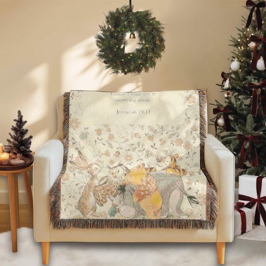 Personalize Winnie the Pooh Woven Blanket: Soft Cotton Christmas Decor