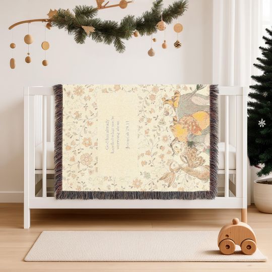 Personalize Winnie the Pooh Woven Blanket: Soft Cotton Christmas Decor