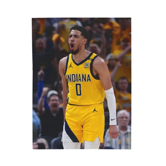Tyrese Haliburton Throw Blanket - Indiana Fan Gift