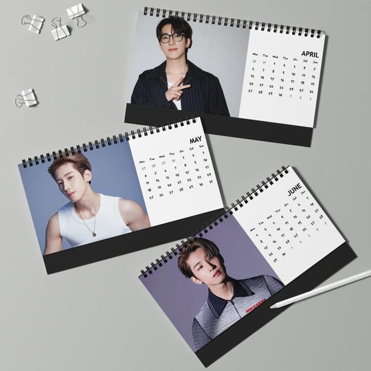SEVENTEEN WONWOO Desk Calendar 2026; SEVENTEEN Calendar; Wonwoo Calendar; Seventeen Gift; Kpop Gift