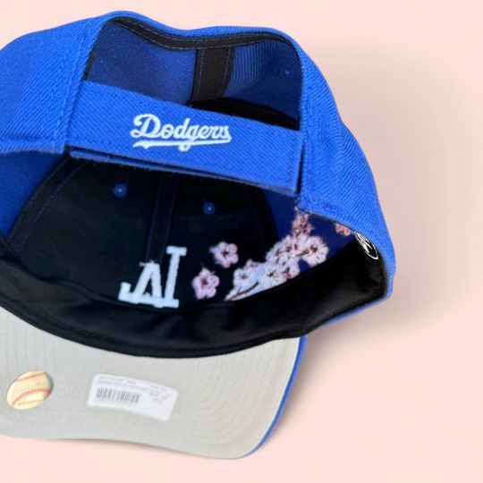 La Japanese Cherry Blossum Hat