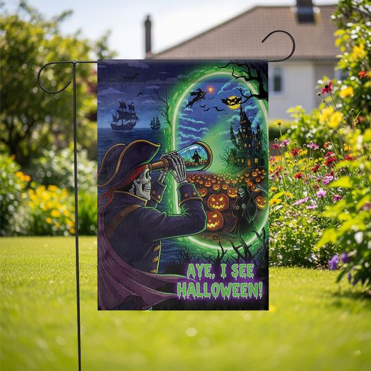 Pirate Skeleton Halloween Garden Flag: Spooky Nautical Decor