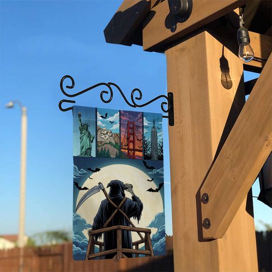 Grim Reaper Garden Flag: Spooky Halloween Yard Decor