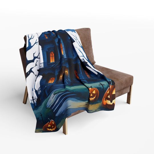 Haunted House Halloween Fleece Blanket: Spooky Ghost & Pumpkin Throw
