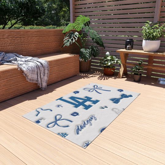 LA Dodgers Outdoor Rug: Polyester Chenille, Non-Slip Game Day Decor