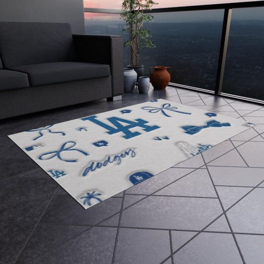 LA Dodgers Outdoor Rug: Polyester Chenille, Non-Slip Game Day Decor
