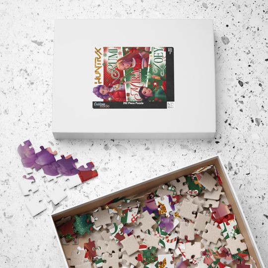 Huntrix K-Pop Demon Hunters Christmas Jigsaw Puzzle with Rumi, Mira, Zoey