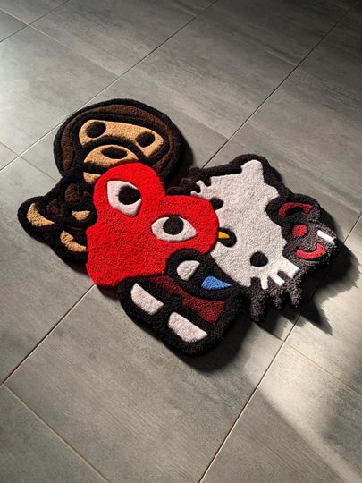 Hello Kitty & Bathing Ape      ,