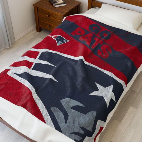 New England Patriots Throw Blanket