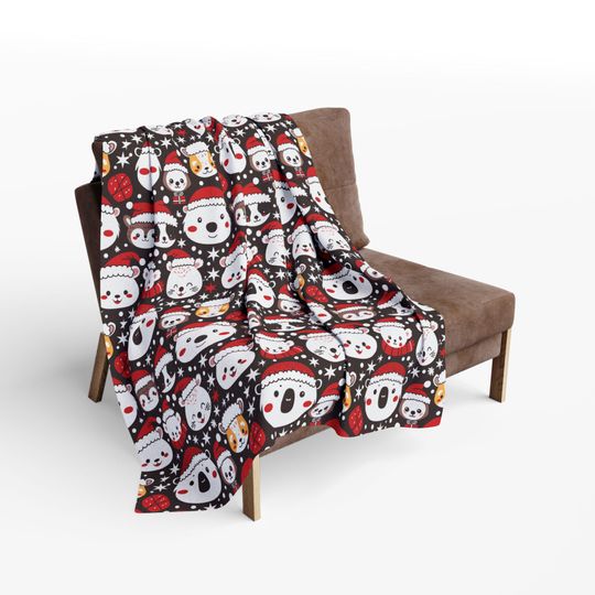 Fleece Blanket with Christmas Animals Pattern