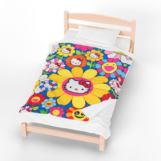 Hello Kitty Flower Pattern Fleece Blanket