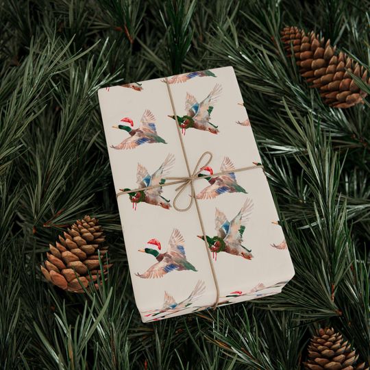 Christmas Mallard Wrapping Paper: Duck Hunting Gift