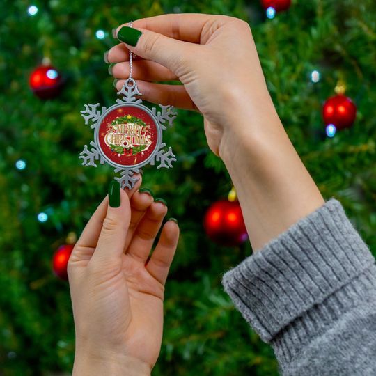 Pewter Snowflake Ornament: Festive Holiday Keepsake