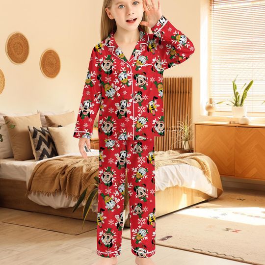 Disney Mickey and Friends Christmas Pajamas for Kids, Long Sleeve Pjsets, Minnie Mouse Goofy Daisy Donald Pluto,Gift For Kids