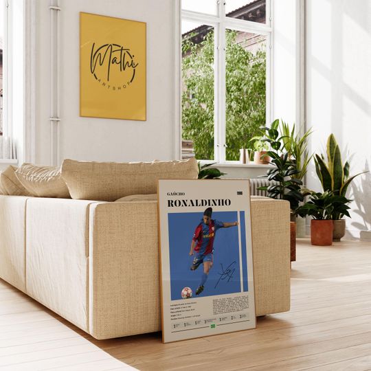 Ronaldinho Poster: Football Icon & Magic Player