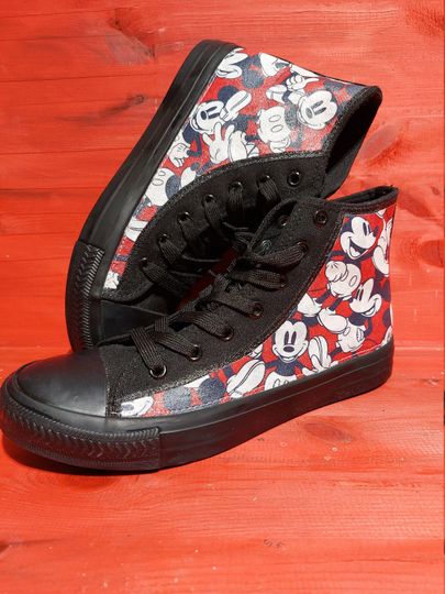 Disney Mickey Mouse high top sneaker