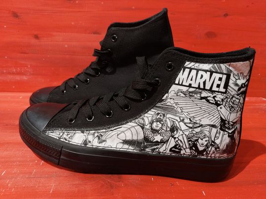 Marvel Characters high top sneaker