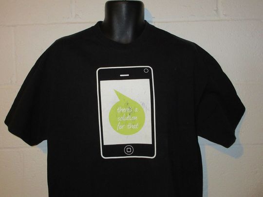 Vintage Tech Apple Iphone Ipad Computer IT T-Shirt