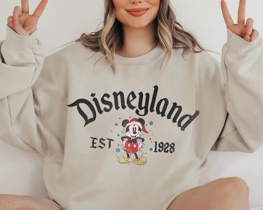 Vintage Disneyland Sweatshirt, Disneyland Christmas Sweatshirt