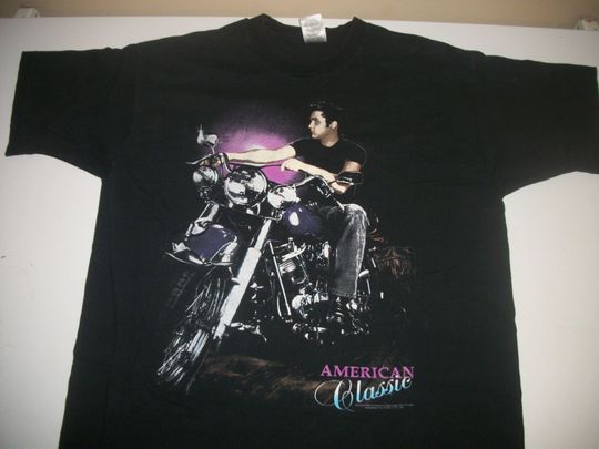 Elvis Presley on HD BLACK t shirt 1992