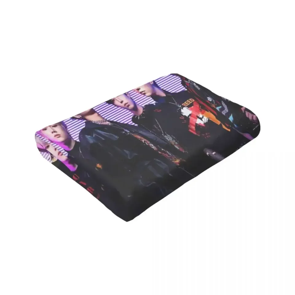 Xdinary Heroes - Hello, World! Throw Blanket Camping Sleeping Bag Blanket