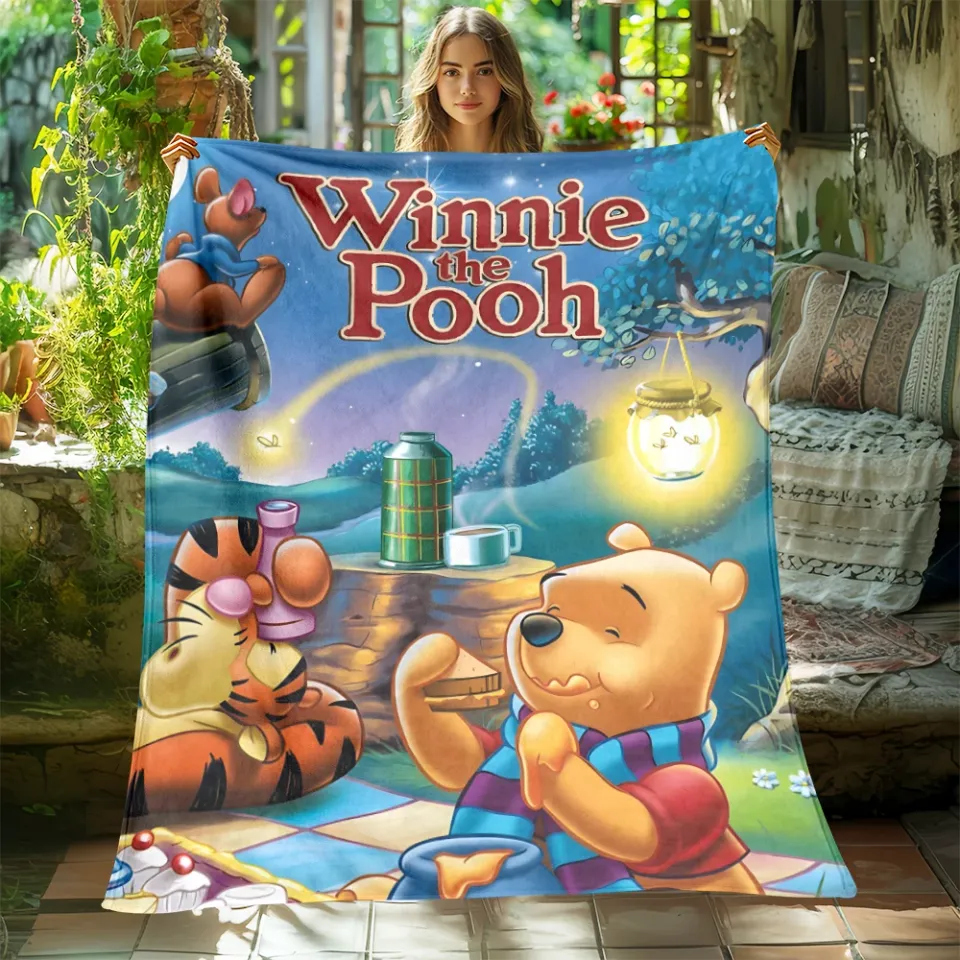 DisneyWinnie The Pooh Print Four Seasons Blanket