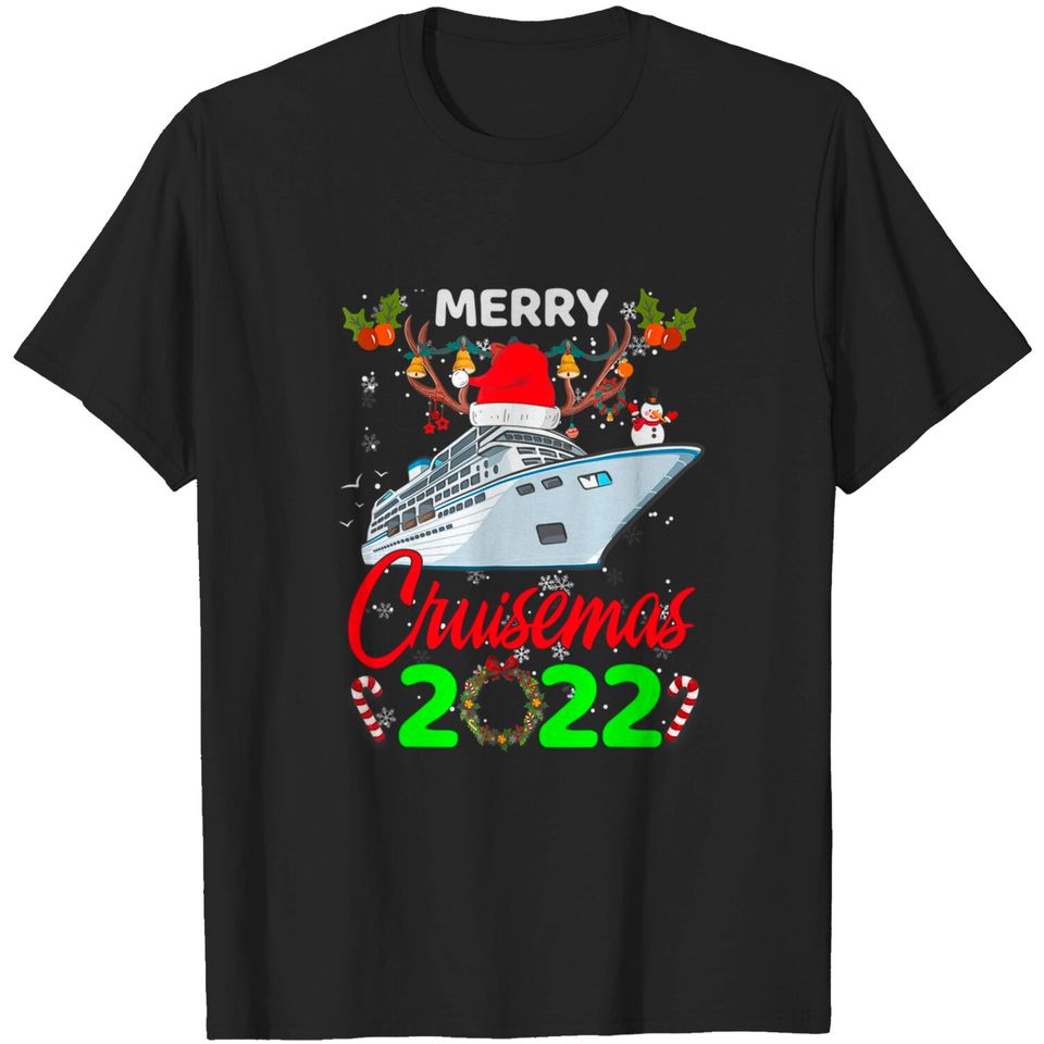 Merry Cruisemas 2022 Santa Reindeer Cruise Funny Christmas T-Shirt