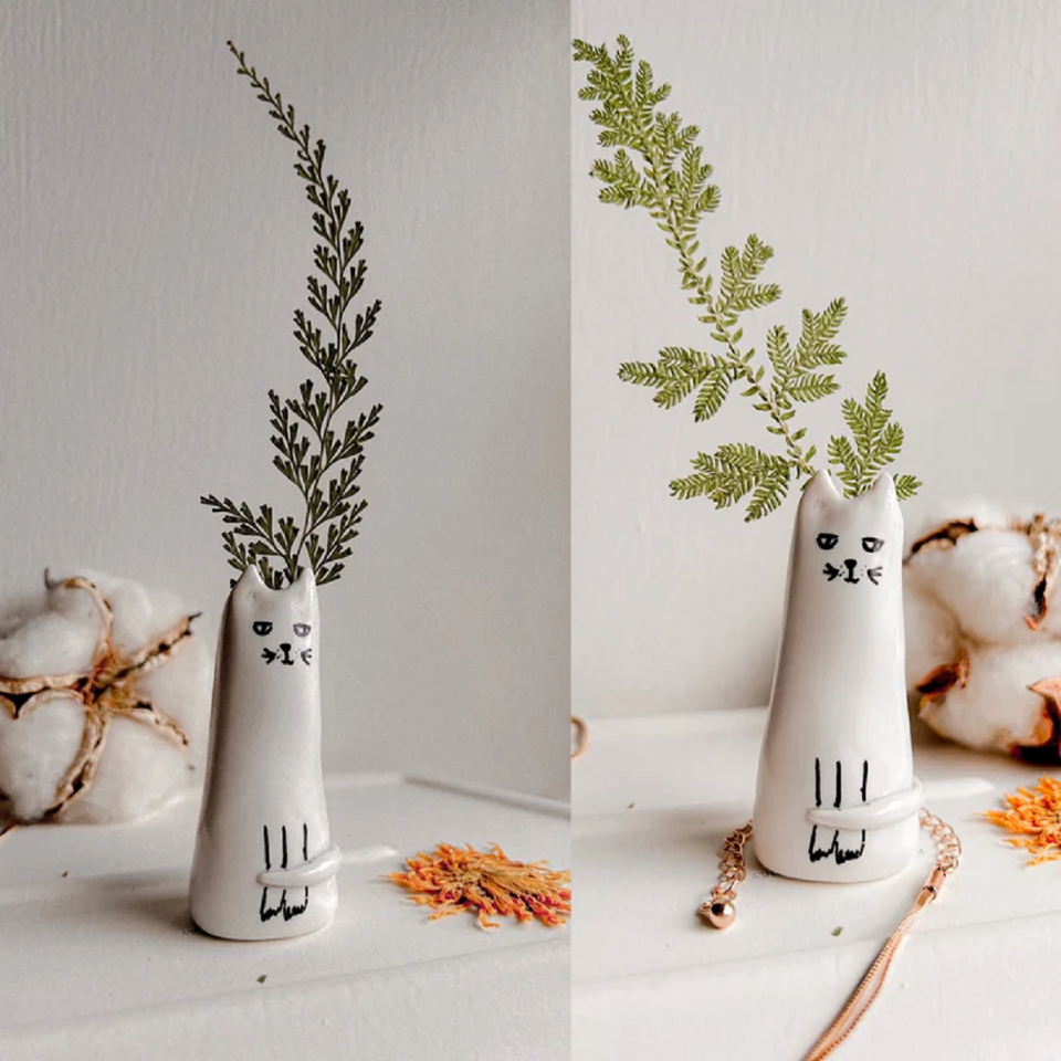 Handmade Small Vase , Dollhouse Miniatures