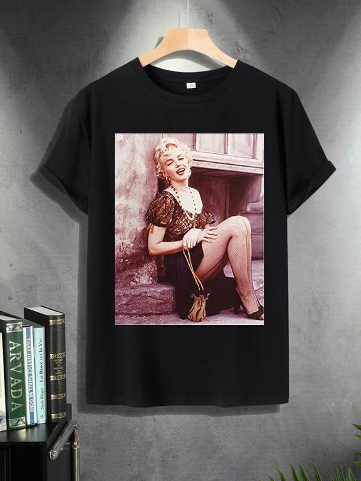 Marilyn Monroe Shirt, Retro Hollywood Star Shirt, Vintage Lolipop Shirt