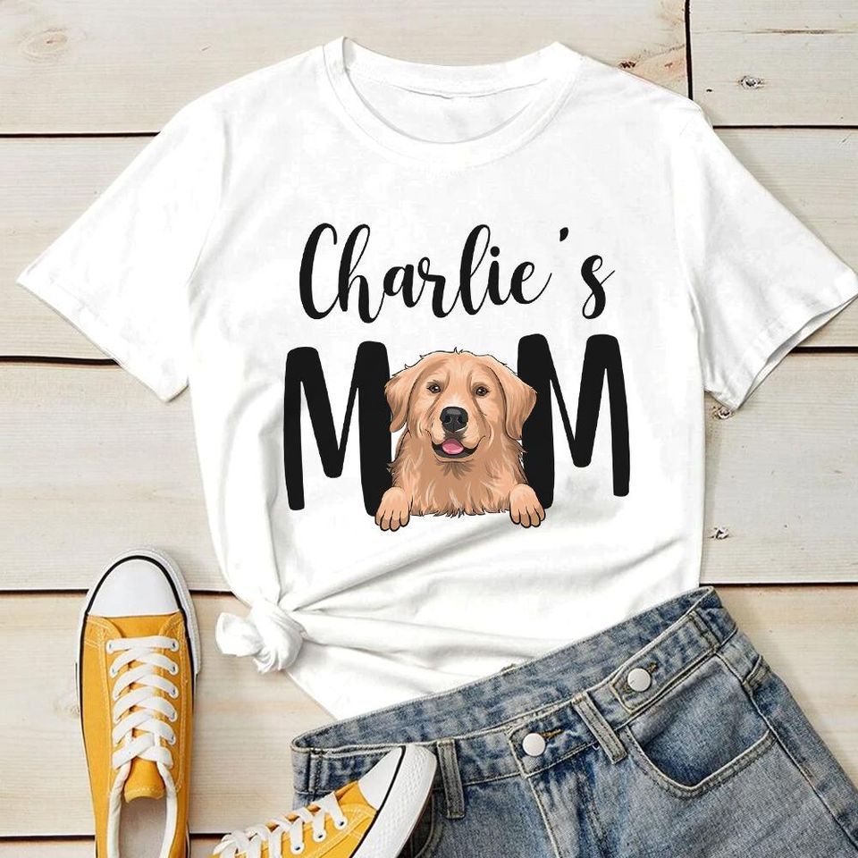 Dog Mom - Personalized Unisex T-shirt