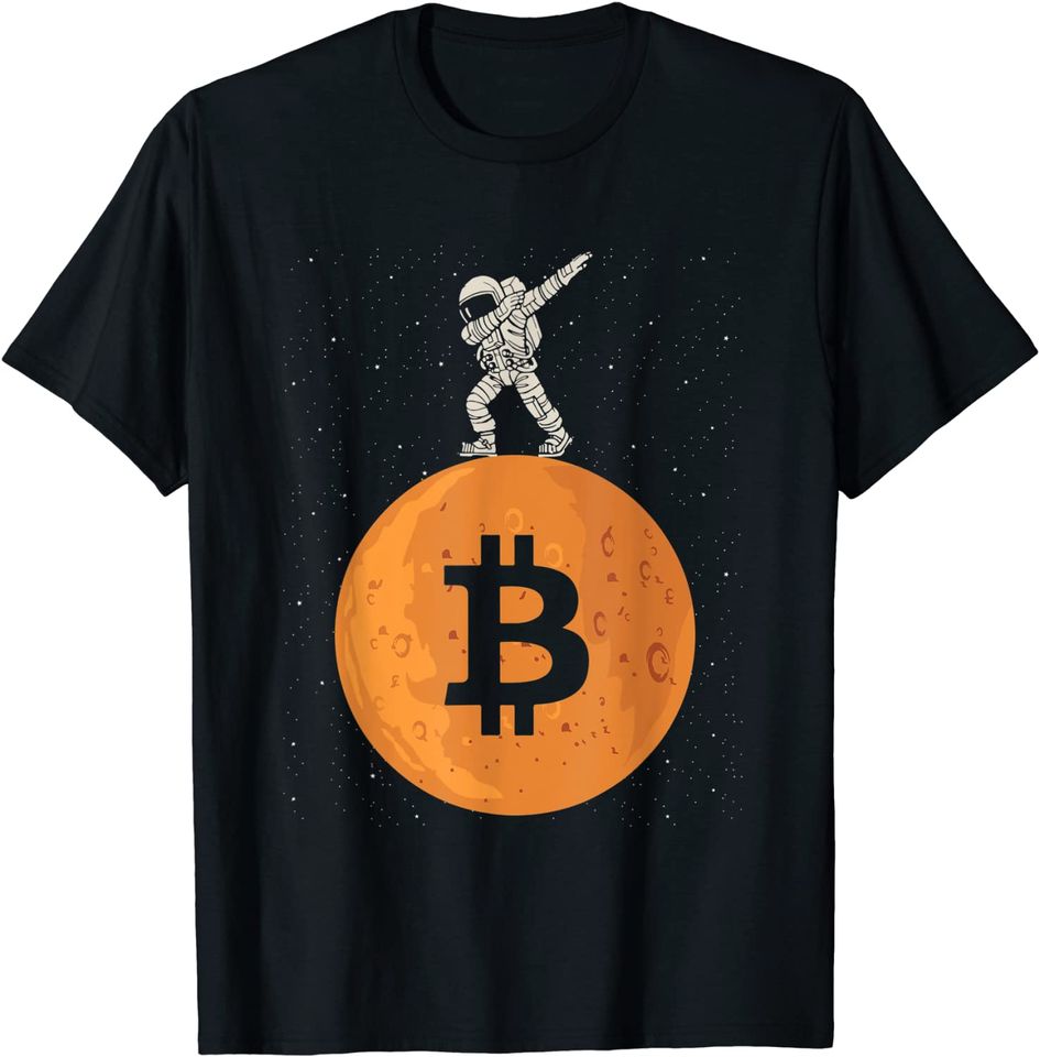 Bitcoin to the moon Astronaut Funny Crypto BTC T-Shirt