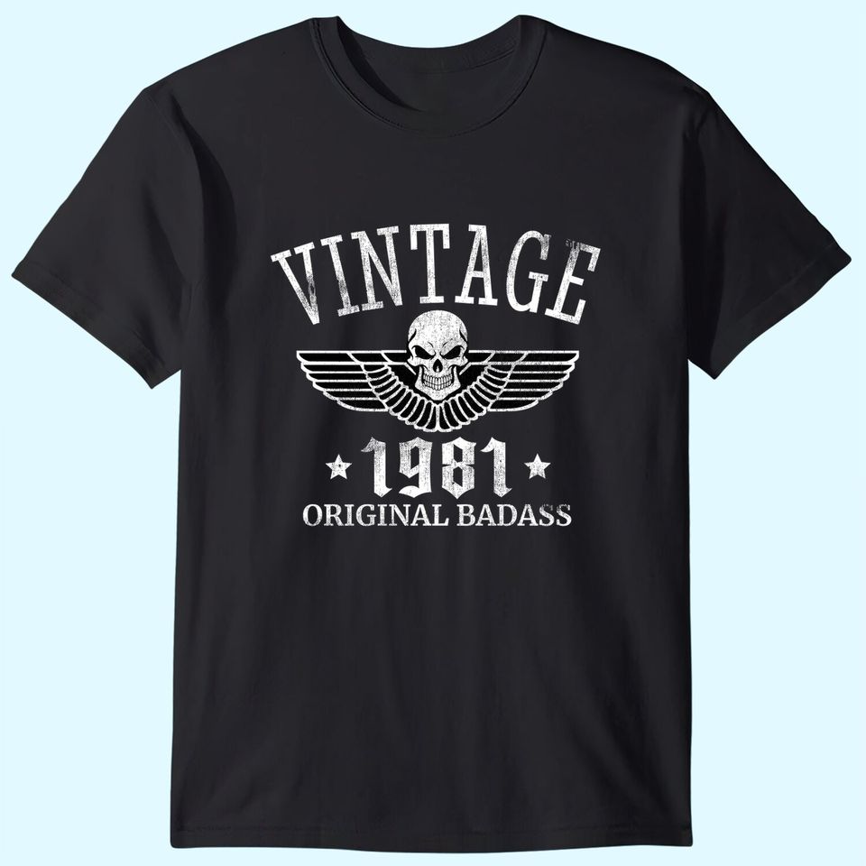 Distressed Born In 1981 Vintage 40th Birthday Skull Wing T-Shirt