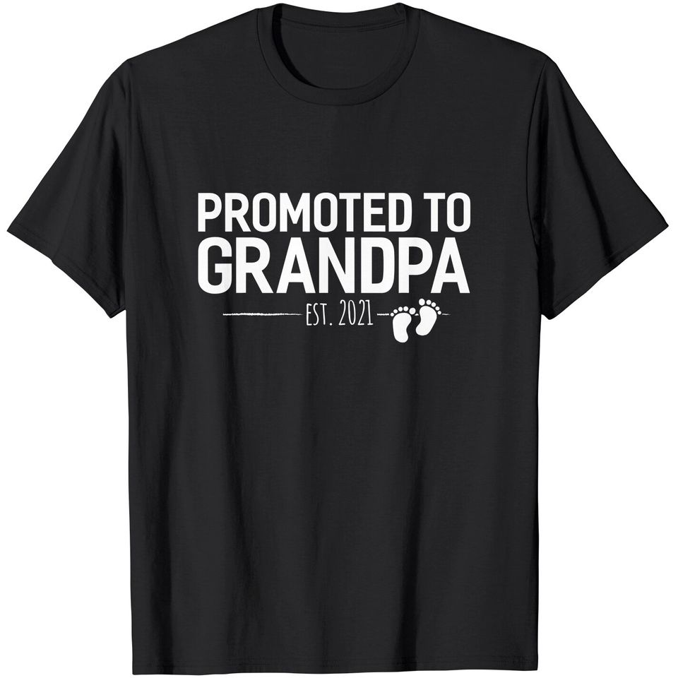 Promoted to Grandpa 2021, Baby Reveal Granddad Gift Men T-Shirt