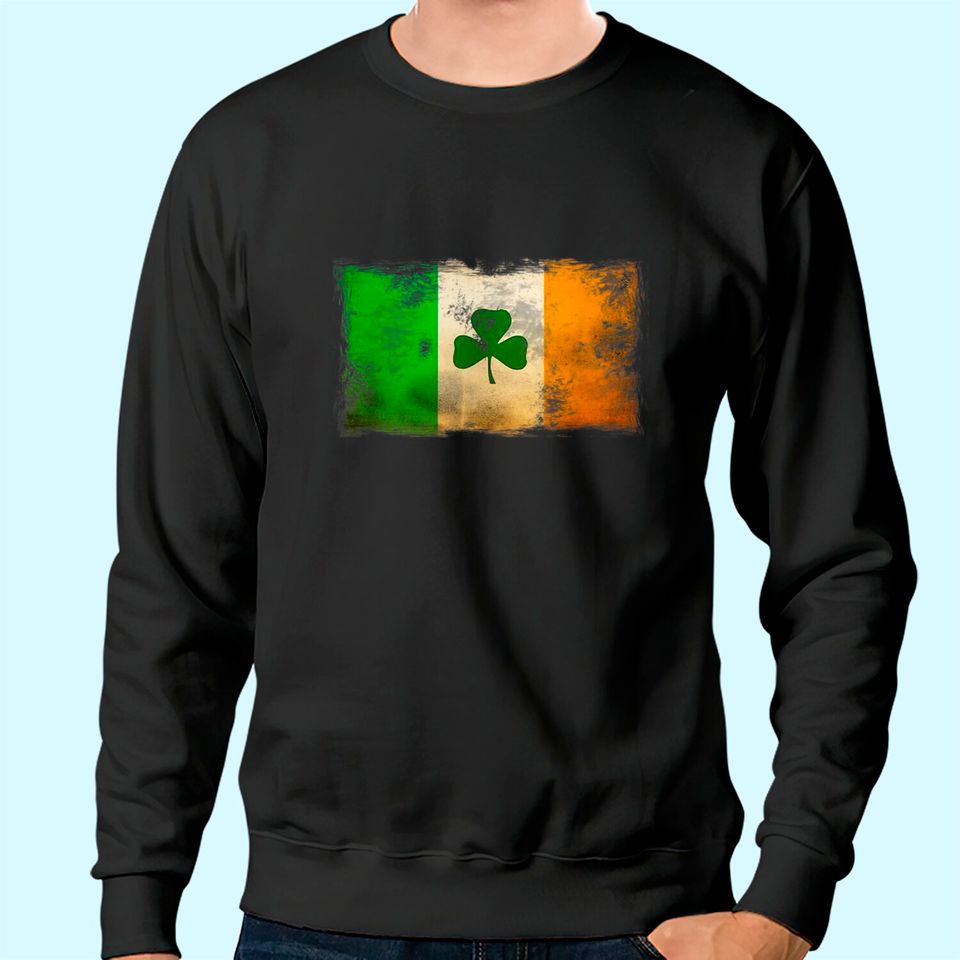 Distressed Ireland Flag Shamrock Vintage Irish Flags Sweatshirt