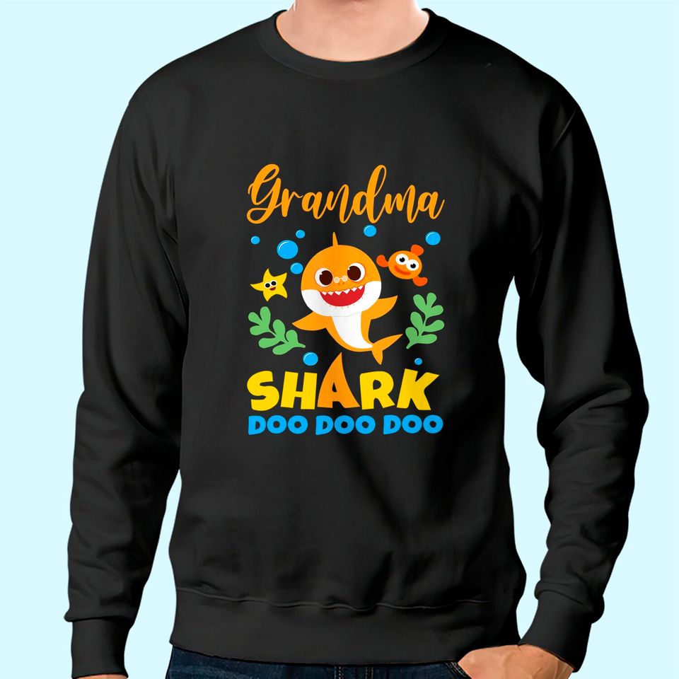 Grandma Shark Gift Baby Shark Family Matching Sweatshirt