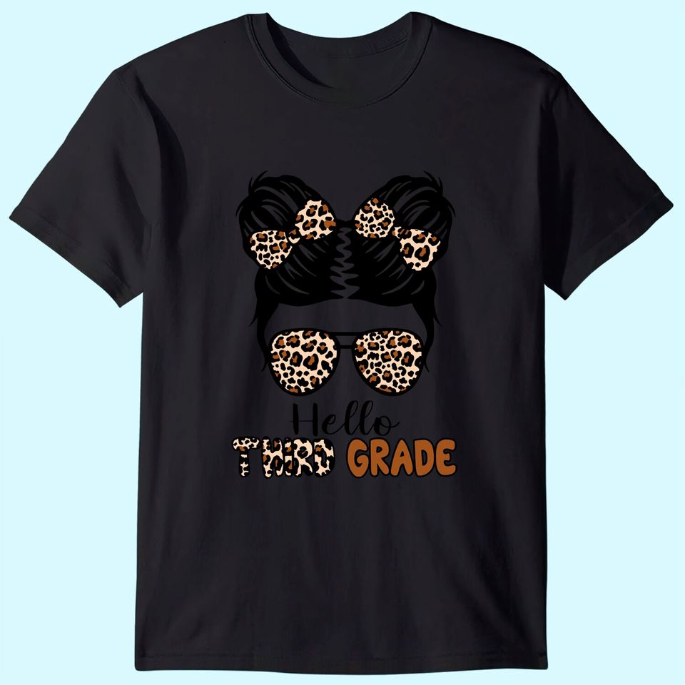 Kids Hello Third Grade Messy Bun Girls T-Shirt