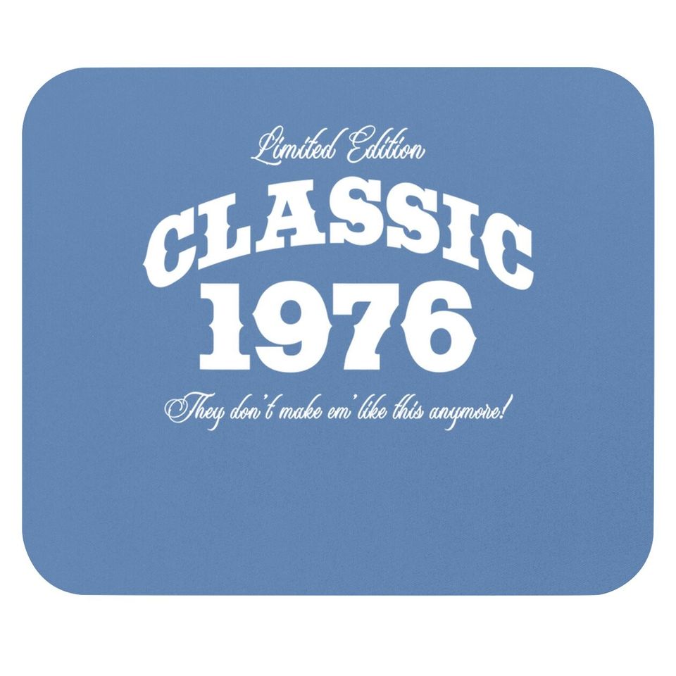 45 Year Old: Vintage Classic Car 1976 45th Birthday Mouse Pad