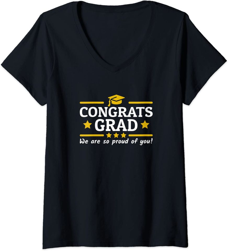 Congrats Grad Proud Mom Dad of a 2021 Graduate Graduation V-Neck T-Shirt