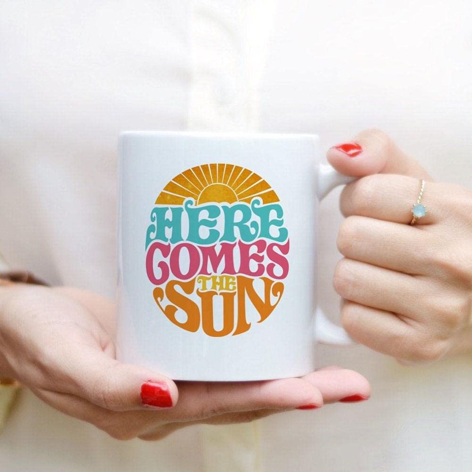 Here Comes The Sun Vintage Sunset Mug