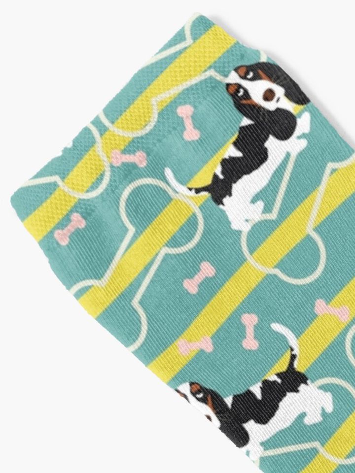 Cute Black and Tan Basset Hound Socks