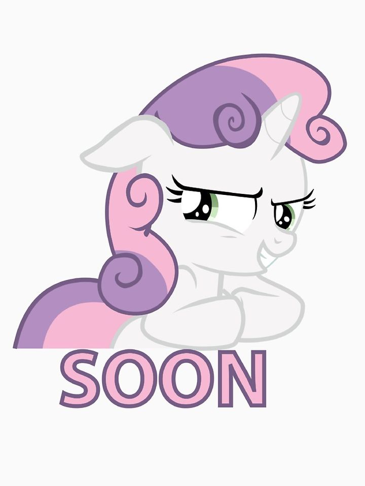 Mischievous Sweetie Belle Version 1  Essential T-Shirt