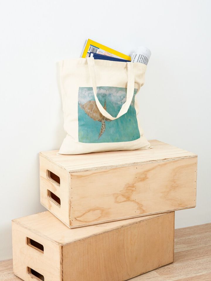 Diving Sea Turtle Tote Bag