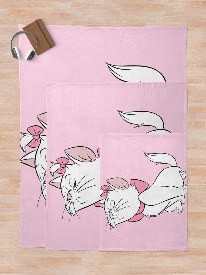 Marie Cute from Aristocats Throw Blanket