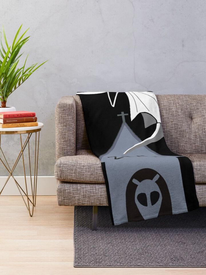 the nightmare before christmas zero Throw Blanket