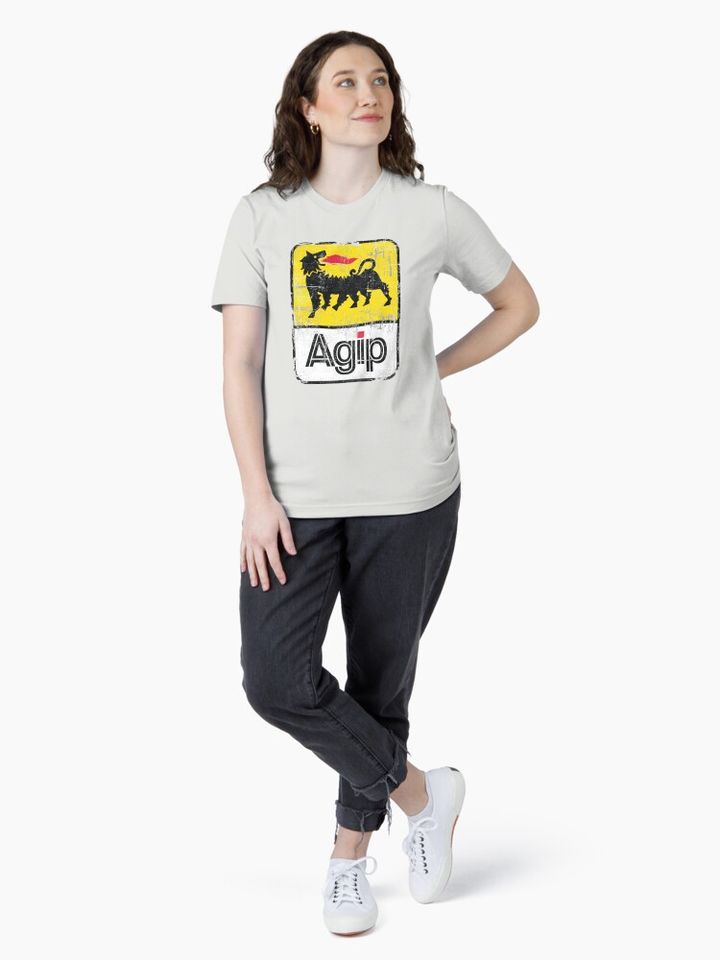 AGIP Lubricants Logo 1968 – 1998 Distressed version Essential T-Shirt