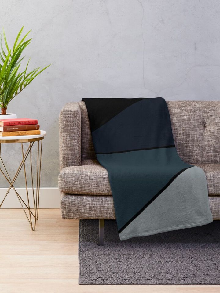 Eddie - Abstrakt Throw Blanket