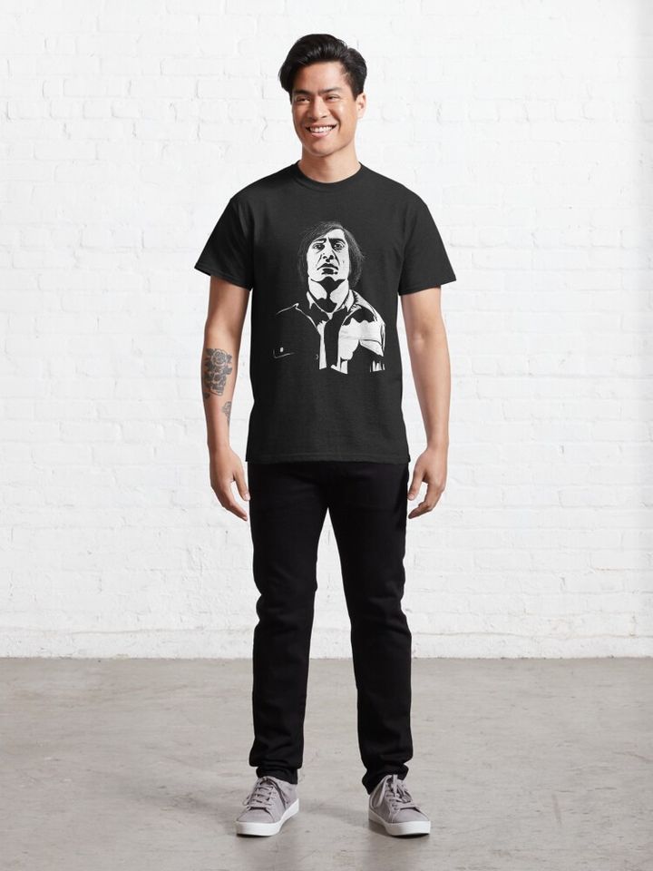 Anton Chigurh (Javier Bardem) T-shirt, No Country For Old Men Old Movie Classic T-Shirt, Movie Inspired Shirt, Summer Cotton Short Sleeved T-shirt, Gift for Fans