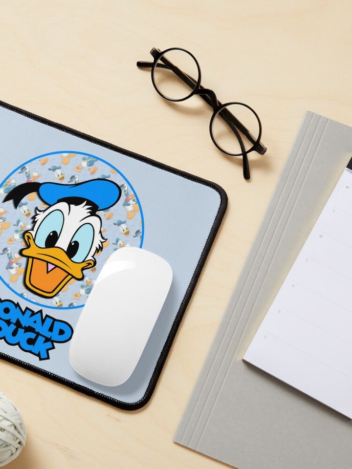 Wonderful Donald Duck design Mouse Pad