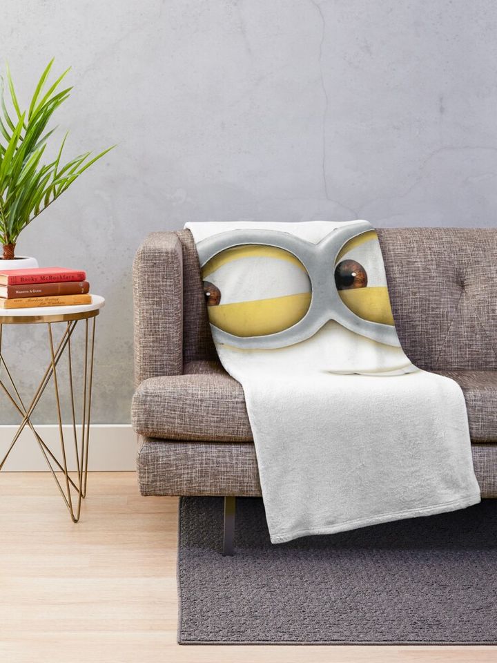 Cute Minion Cartoon Throw Blanket, Comfortable Blanket for Men, Women, Kids, Home Decor Gift Ideas